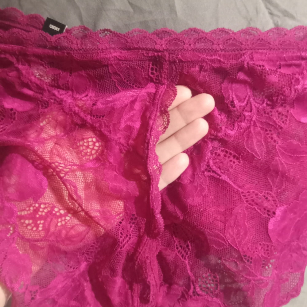 NWT Lot Of 2 Torrid Floral Lace Open Back Cheeky Panties Fushia/Black (18-20) - Picture 7 of 7